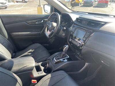 2018 Nissan Rogue S   - Photo 16 - Albuquerque, NM 87107