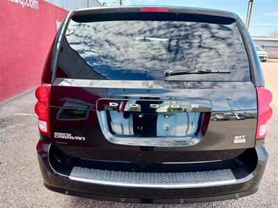 2016 Dodge Grand Caravan SXT   - Photo 5 - Albuquerque, NM 87107