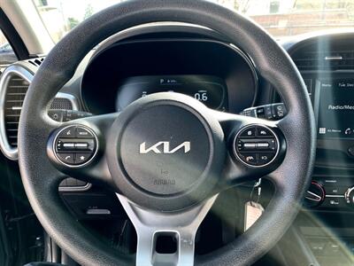 2023 Kia Soul LX   - Photo 10 - Albuquerque, NM 87107