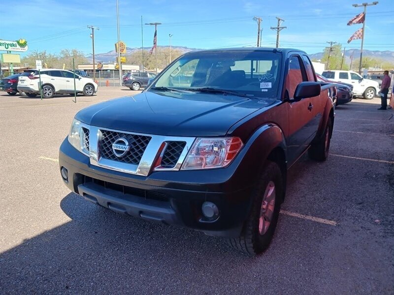 2012 Nissan Frontier SV V6  