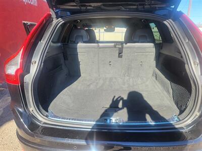 2015 Volvo XC60 T6 R-Design   - Photo 10 - Albuquerque, NM 87107