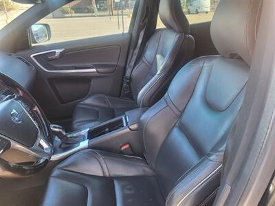 2015 Volvo XC60 T6 R-Design   - Photo 9 - Albuquerque, NM 87107