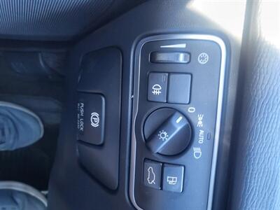 2015 Volvo XC60 T6 R-Design   - Photo 16 - Albuquerque, NM 87107