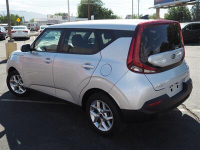2021 Kia Soul S   - Photo 5 - Albuquerque, NM 87107