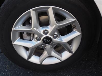 2021 Kia Soul S   - Photo 35 - Albuquerque, NM 87107