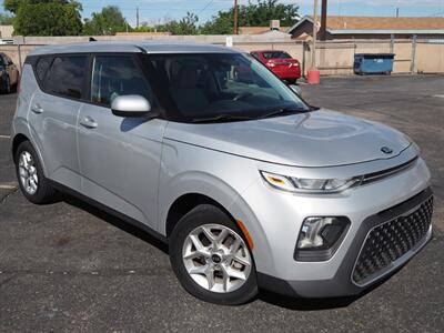 2021 Kia Soul S   - Photo 2 - Albuquerque, NM 87107
