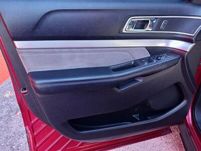 2017 Ford Explorer XLT   - Photo 7 - Albuquerque, NM 87107
