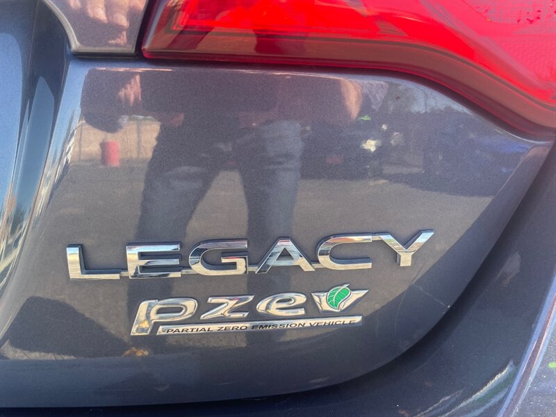 2017 Subaru Legacy 2.5i - Photo 21 - Albuquerque, NM 87107