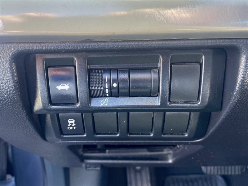 2017 Subaru Legacy 2.5i - Photo 15 - Albuquerque, NM 87107