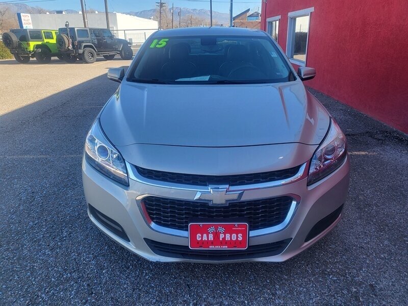 2015 Chevrolet Malibu LT - Photo 2 - Albuquerque, NM 87107