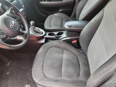 2018 Kia Soul +   - Photo 9 - Albuquerque, NM 87107
