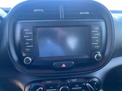 2020 Kia Soul LX   - Photo 17 - Albuquerque, NM 87107