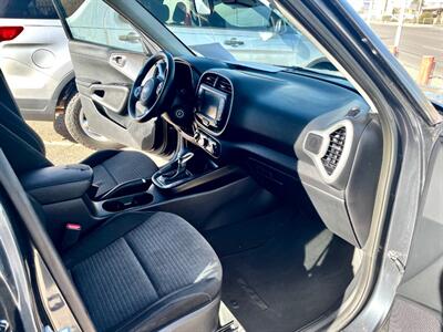 2020 Kia Soul LX   - Photo 26 - Albuquerque, NM 87107