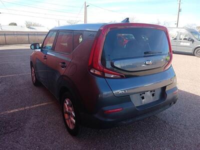 2020 Kia Soul LX   - Photo 6 - Albuquerque, NM 87107
