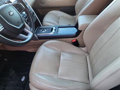2017 Land Rover Discovery Sport HSE   - Photo 13 - Albuquerque, NM 87107