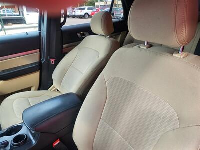 2017 Ford Explorer   - Photo 11 - Albuquerque, NM 87107