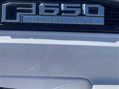 2017 Ford F-650   - Photo 3 - Albuquerque, NM 87107