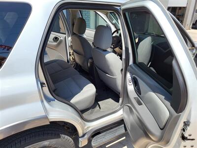 2006 Ford Escape XLT   - Photo 8 - Carlsbad, NM 88220