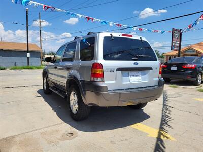 2006 Ford Escape XLT   - Photo 2 - Carlsbad, NM 88220