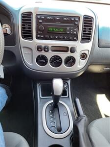 2006 Ford Escape XLT   - Photo 12 - Carlsbad, NM 88220