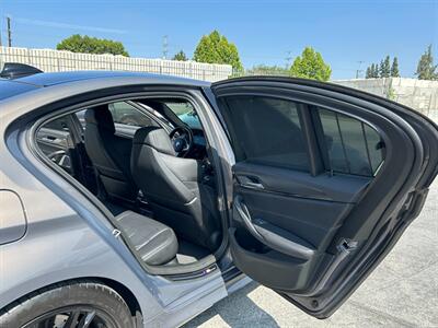 2022 BMW M5   - Photo 15 - Canoga Park, CA 91303