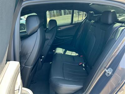 2022 BMW M5   - Photo 14 - Canoga Park, CA 91303