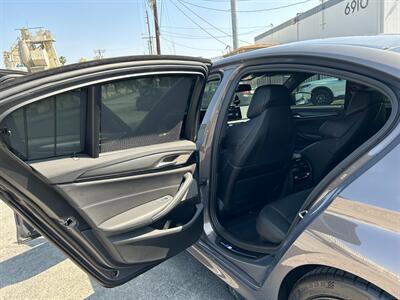2022 BMW M5   - Photo 13 - Canoga Park, CA 91303