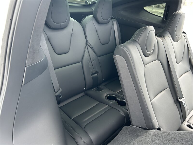 2018 Tesla Model X 75D - Photo 18 - Canoga Park, CA 91303