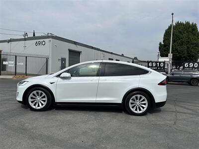 2018 Tesla Model X 75D - Photo 2 - Canoga Park, CA 91303