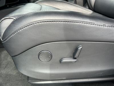 2018 Tesla Model X 75D - Photo 24 - Canoga Park, CA 91303