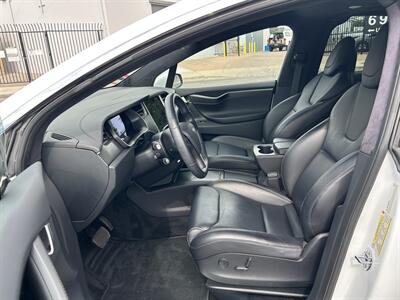 2018 Tesla Model X 75D - Photo 14 - Canoga Park, CA 91303
