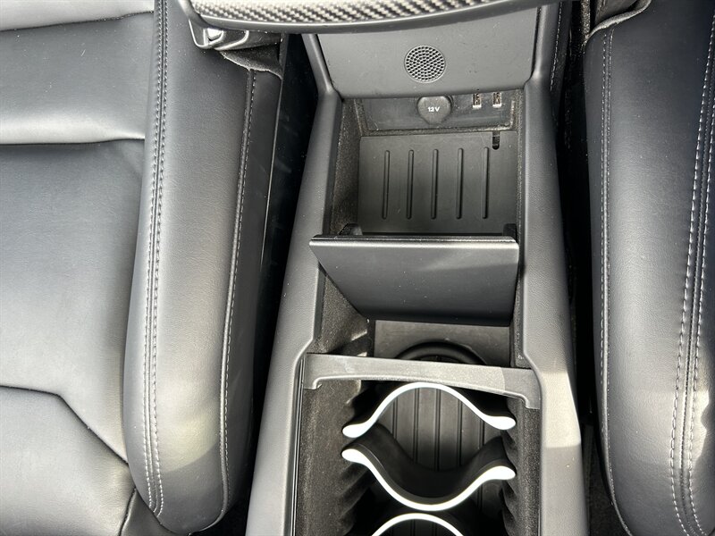 2018 Tesla Model X 75D - Photo 28 - Canoga Park, CA 91303