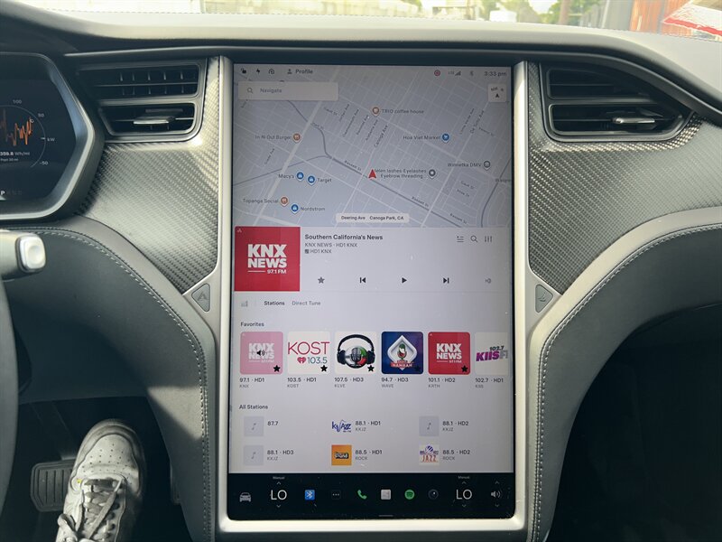 2018 Tesla Model X 75D - Photo 30 - Canoga Park, CA 91303