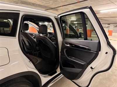 2020 BMW X1 sDrive28i   - Photo 17 - Canoga Park, CA 91303