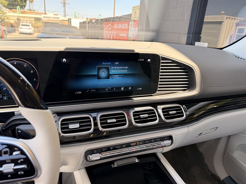 2022 Mercedes-Benz GLS Mercedes-Maybach GLS 600 - Photo 34 - Canoga Park, CA 91303