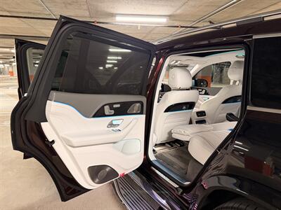 2022 Mercedes-Benz GLS Mercedes-Maybach GLS 600 - Photo 16 - Canoga Park, CA 91303
