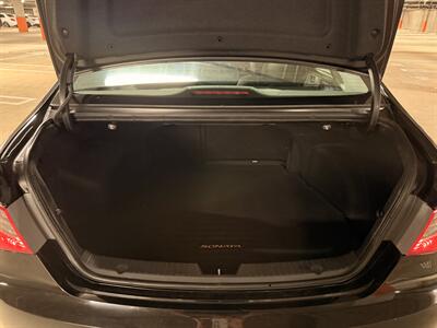 2011 Hyundai SONATA SE - Photo 9 - Canoga Park, CA 91303