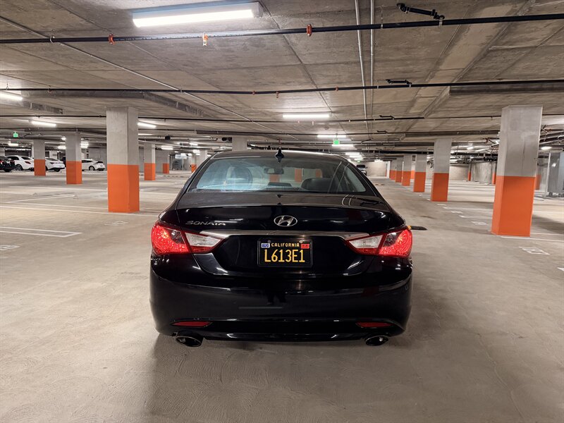 2011 Hyundai SONATA SE - Photo 8 - Canoga Park, CA 91303