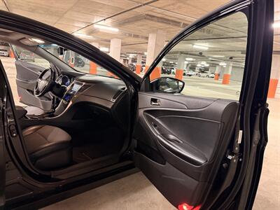 2011 Hyundai SONATA SE - Photo 19 - Canoga Park, CA 91303