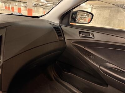 2011 Hyundai SONATA SE - Photo 30 - Canoga Park, CA 91303