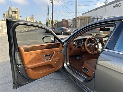 2014 Bentley Flying Spur   - Photo 13 - Canoga Park, CA 91303