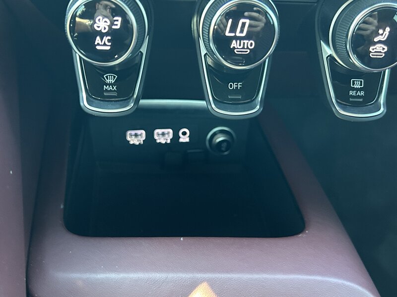 2017 Audi R8 5.2 quattro V10 Plus - Photo 32 - Canoga Park, CA 91303