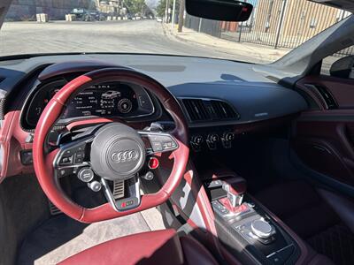 2017 Audi R8 5.2 quattro V10 Plus - Photo 25 - Canoga Park, CA 91303