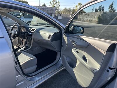 2009 Toyota Corolla LE   - Photo 18 - Canoga Park, CA 91303