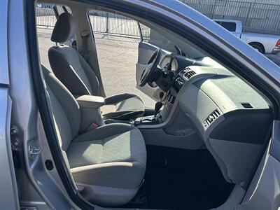 2009 Toyota Corolla LE   - Photo 19 - Canoga Park, CA 91303