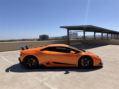 2015 Lamborghini Huracan LP 610-4   - Photo 9 - Canoga Park, CA 91303