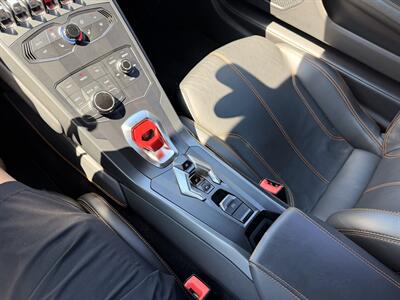 2015 Lamborghini Huracan LP 610-4   - Photo 41 - Canoga Park, CA 91303