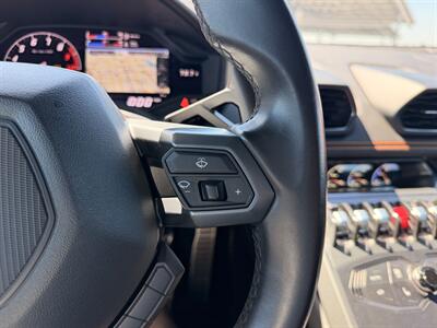 2015 Lamborghini Huracan LP 610-4   - Photo 48 - Canoga Park, CA 91303