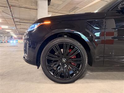 2020 Land Rover Range Rover Sport P525 HSE Dynamic   - Photo 12 - Canoga Park, CA 91303
