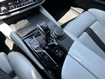2022 BMW M5 Competition   - Photo 36 - Canoga Park, CA 91303
